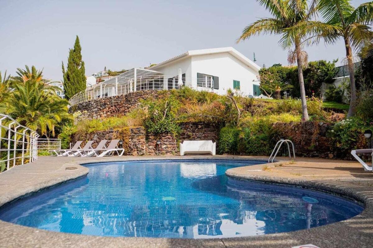 Vila Da Falesia-With Pool And Views 카니코 외부 사진
